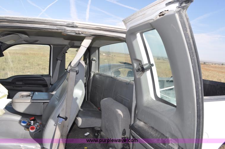 image for item G6181 2007 Ford F250 Super Duty XLT pickup truck