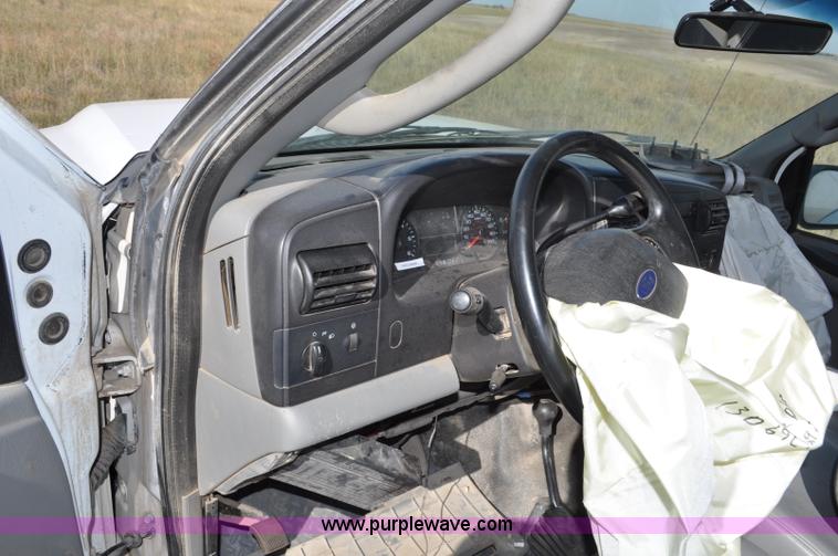 image for item G6181 2007 Ford F250 Super Duty XLT pickup truck