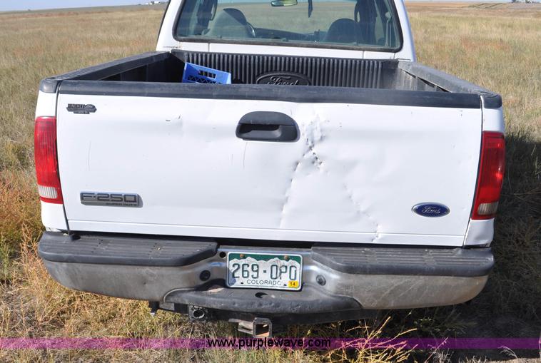 image for item G6181 2007 Ford F250 Super Duty XLT pickup truck