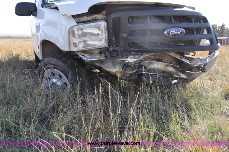 image for item G6181 2007 Ford F250 Super Duty XLT pickup truck