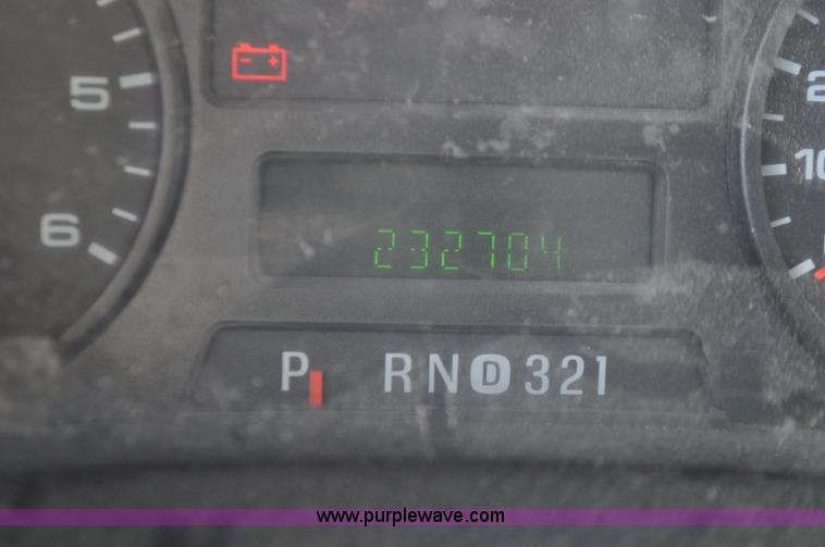 image for item G6181 2007 Ford F250 Super Duty XLT pickup truck