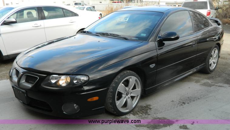 image for item H2305 2004 Pontiac GTO