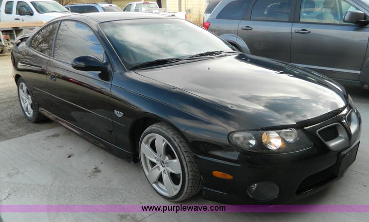image for item H2305 2004 Pontiac GTO