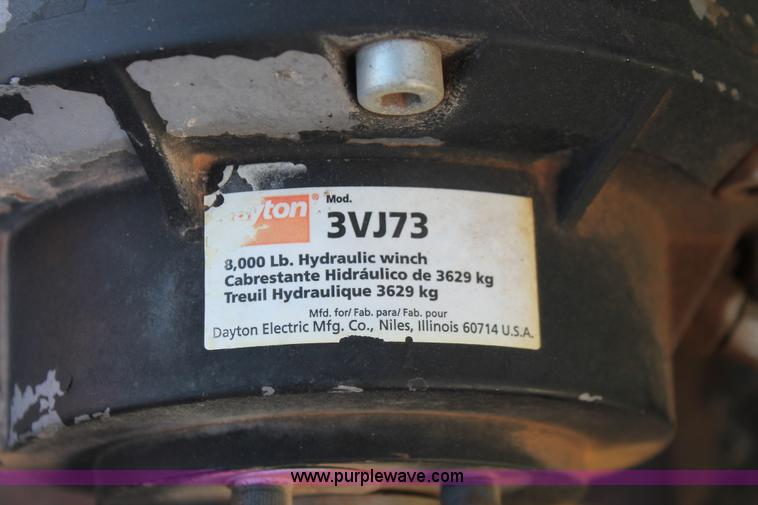 image for item H5972 2001 Ford F350 Super Duty flatbed pickup truck