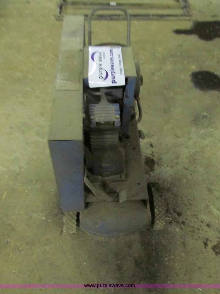 image for item H7655 Intermatic Speedy air compressor