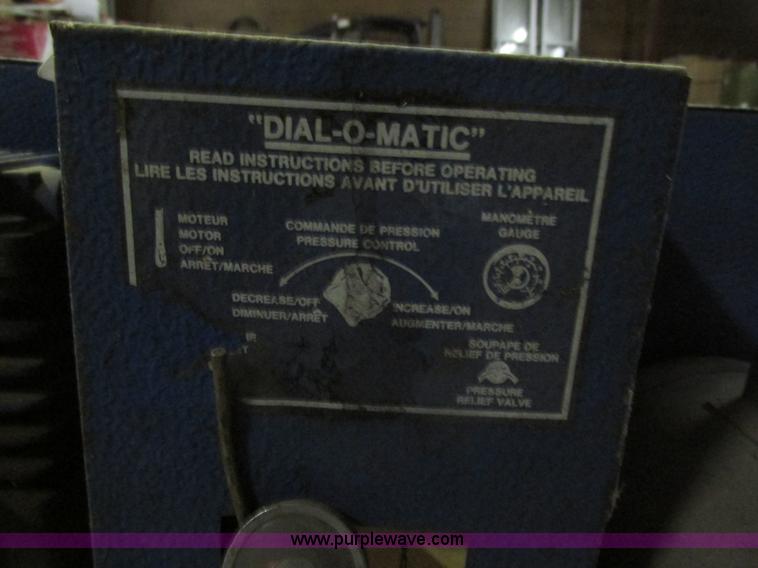 image for item H7655 Intermatic Speedy air compressor