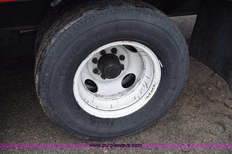 image for item H9262 1983 WW gooseneck flatbed trailer