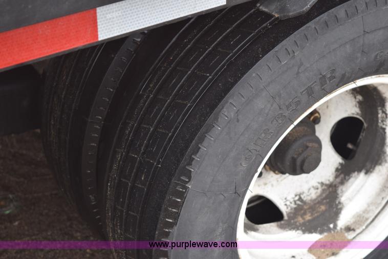 image for item H9262 1983 WW gooseneck flatbed trailer