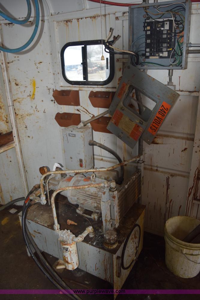 image for item H9274 1994 Trailmann enclosed trailer