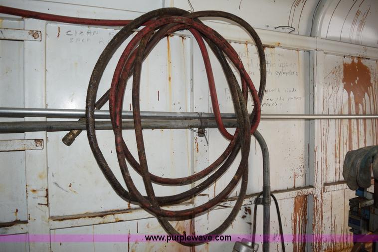 image for item H9274 1994 Trailmann enclosed trailer