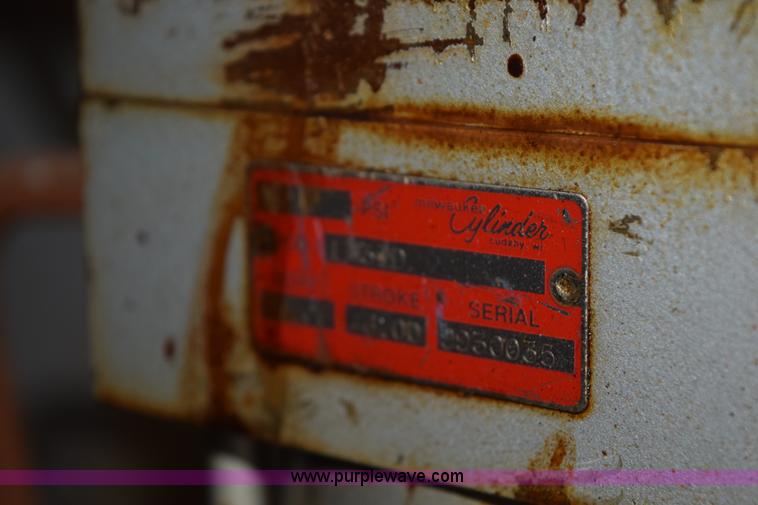 image for item H9274 1994 Trailmann enclosed trailer