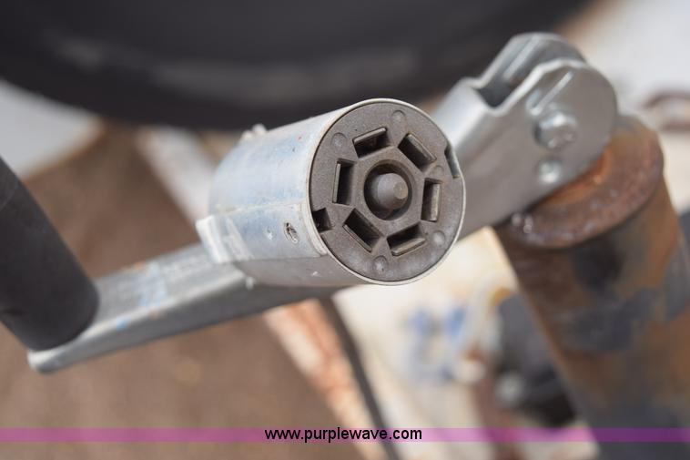 image for item H9274 1994 Trailmann enclosed trailer