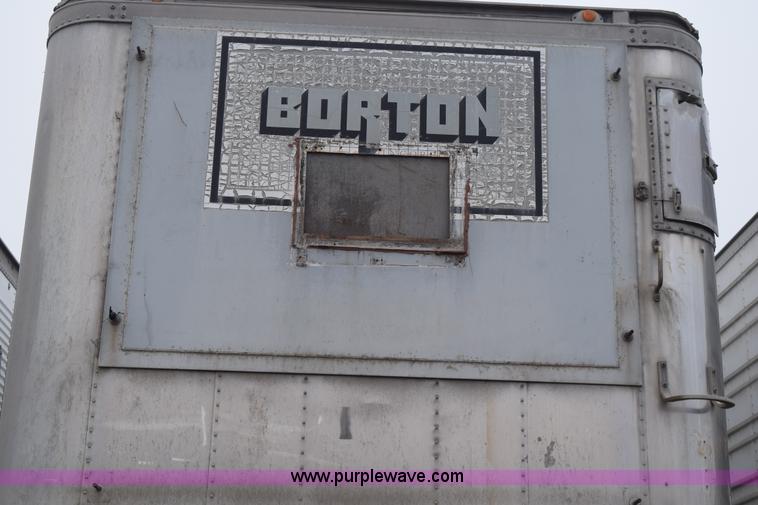 image for item H9275 1987 Dorsey dry van trailer