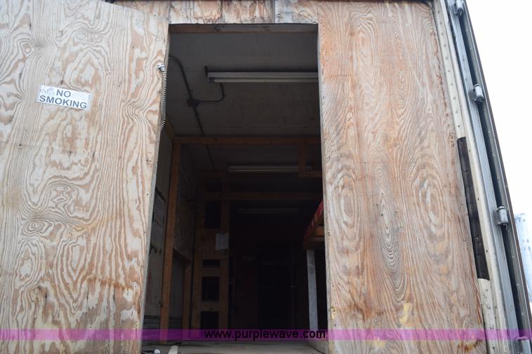 image for item H9275 1987 Dorsey dry van trailer