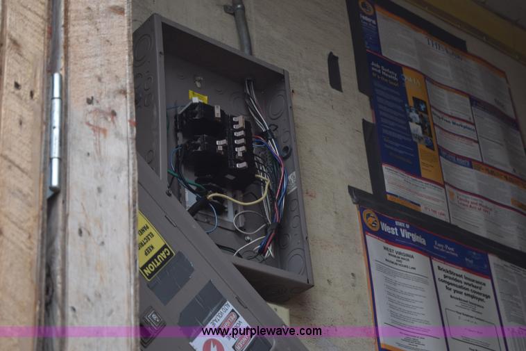 image for item H9275 1987 Dorsey dry van trailer