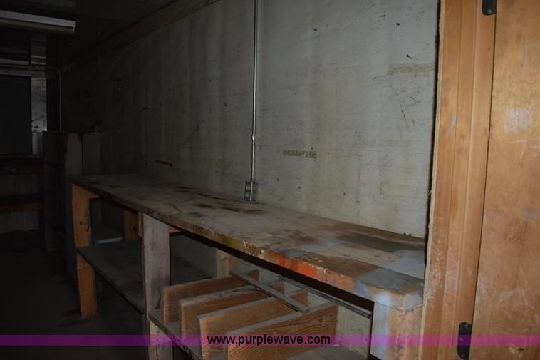 image for item H9275 1987 Dorsey dry van trailer