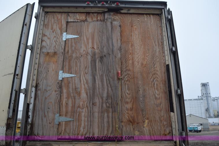 image for item H9275 1987 Dorsey dry van trailer