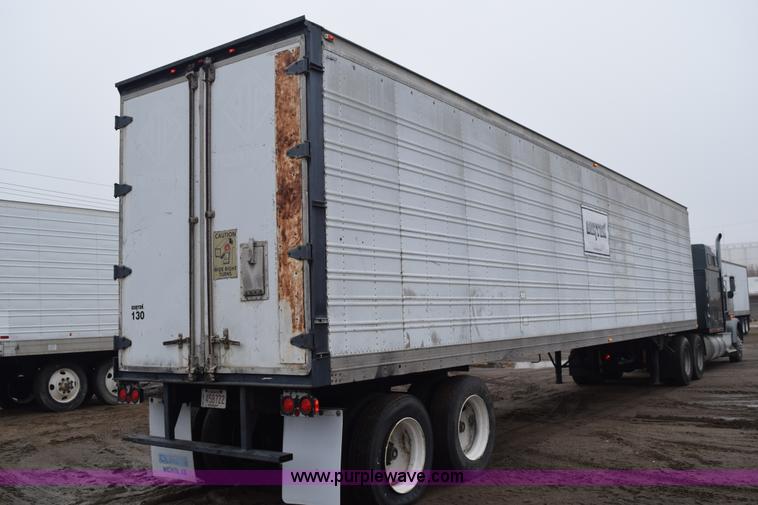 image for item H9277 1981 American dry van trailer