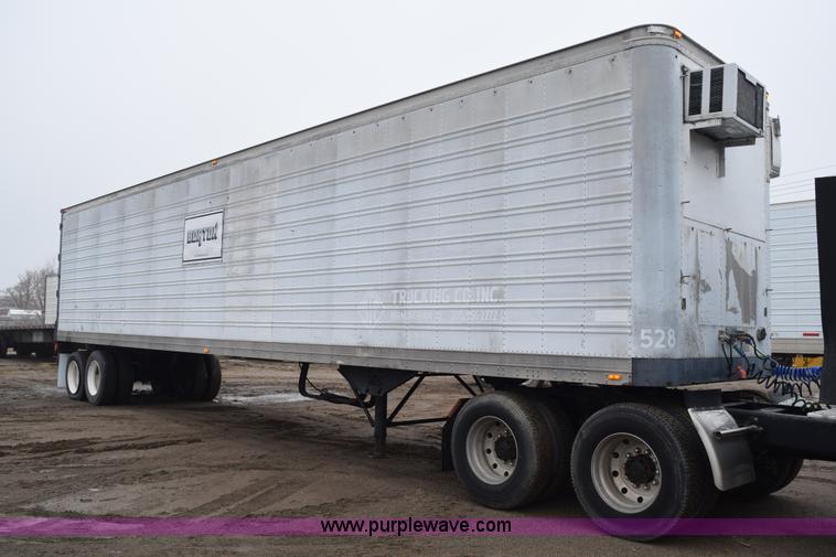 image for item H9277 1981 American dry van trailer