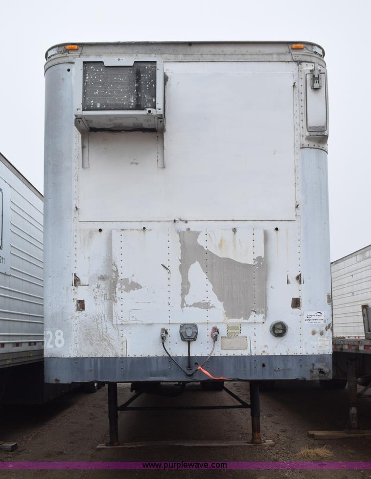 image for item H9277 1981 American dry van trailer