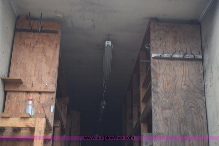 image for item H9277 1981 American dry van trailer