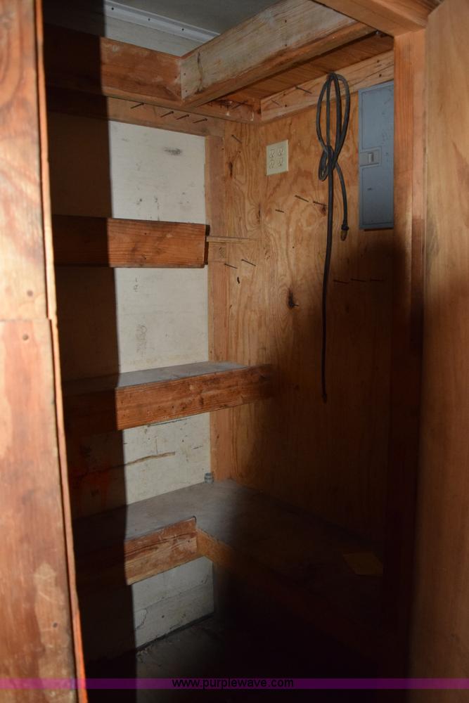 image for item H9277 1981 American dry van trailer