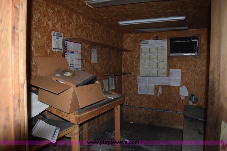 image for item H9277 1981 American dry van trailer