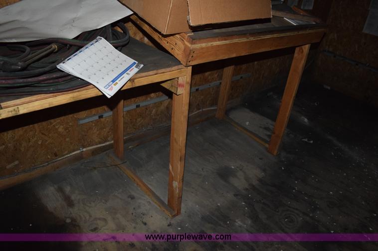 image for item H9277 1981 American dry van trailer