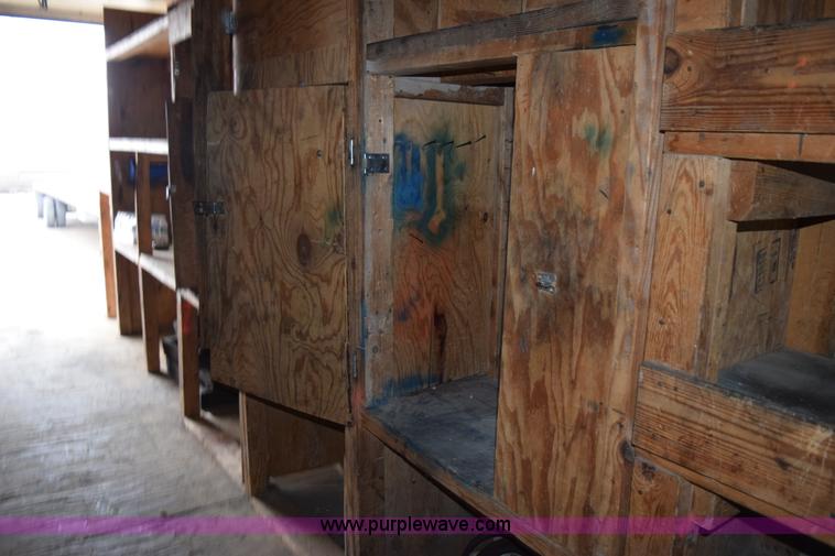 image for item H9277 1981 American dry van trailer