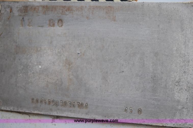 image for item H9277 1981 American dry van trailer