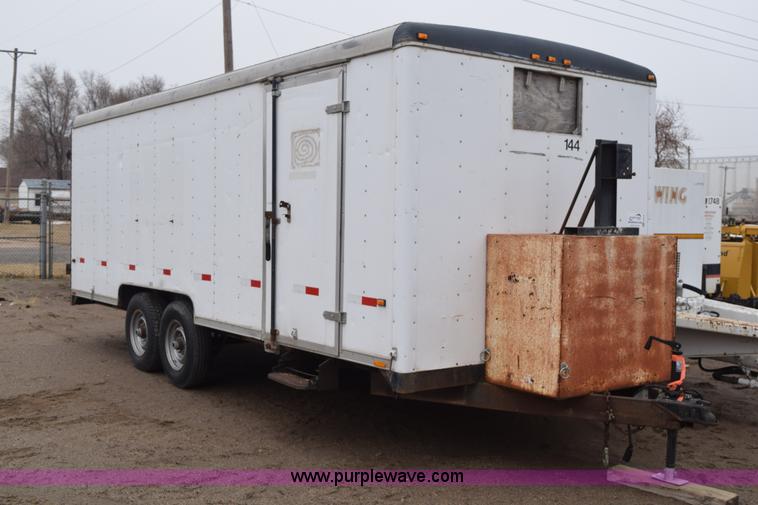 image for item H9279 1995 Wells Cargo enclosed trailer