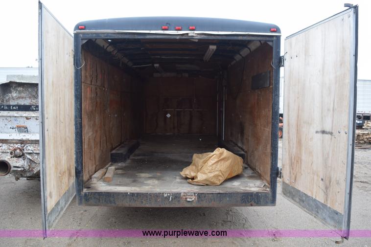 image for item H9279 1995 Wells Cargo enclosed trailer