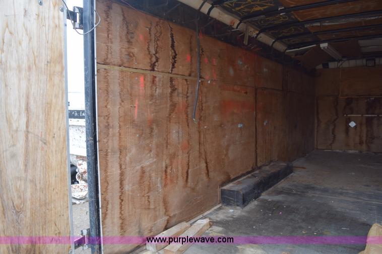 image for item H9279 1995 Wells Cargo enclosed trailer