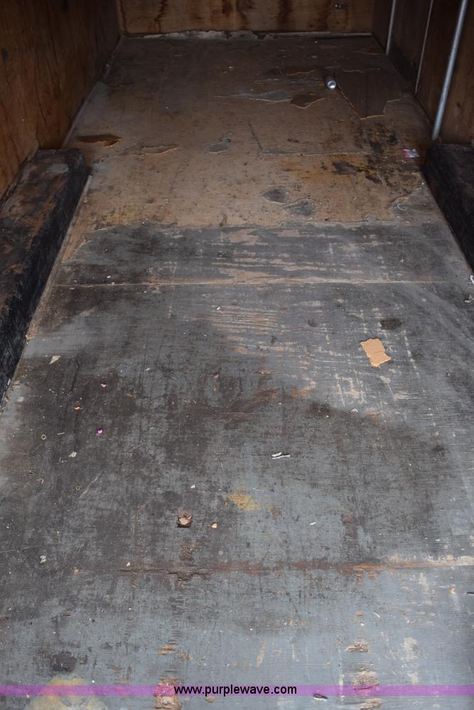 image for item H9279 1995 Wells Cargo enclosed trailer