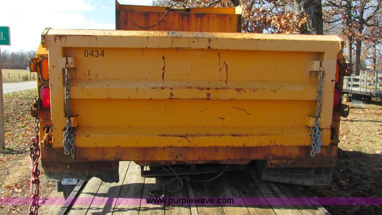 image for item I3135 Dump bed