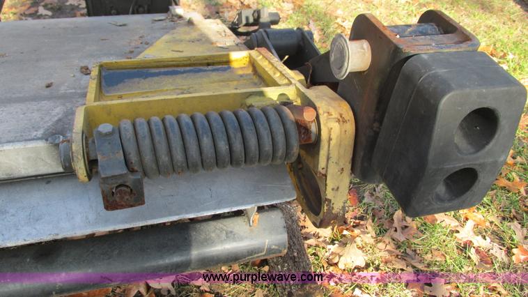 image for item I3137 Maxon GPTLR33 tailgate lift