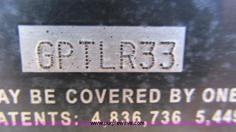 image for item I3137 Maxon GPTLR33 tailgate lift