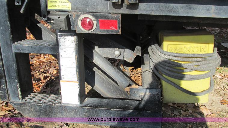 image for item I3138 Stake bed