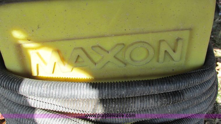 image for item I3138 Stake bed