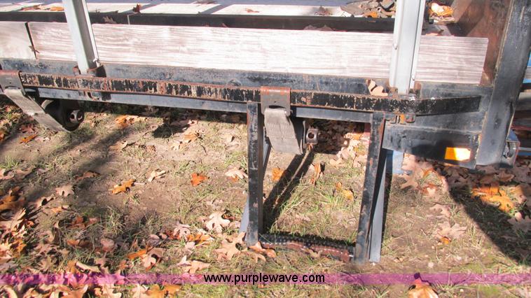 image for item I3138 Stake bed