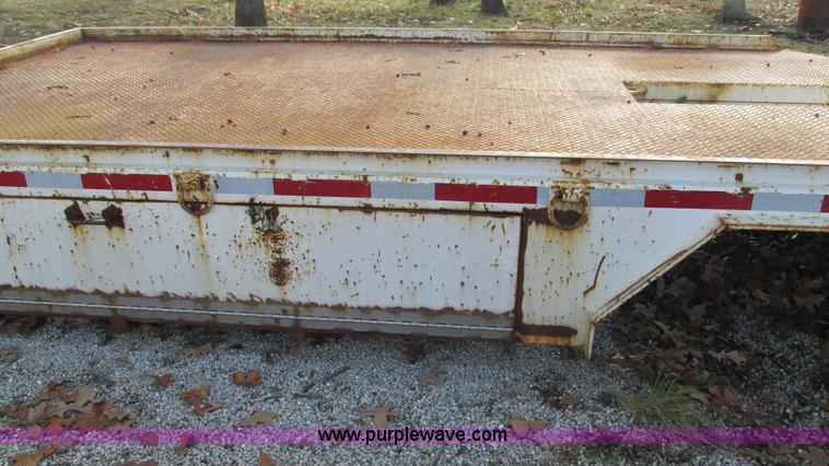 image for item I3139 Steel flatbed