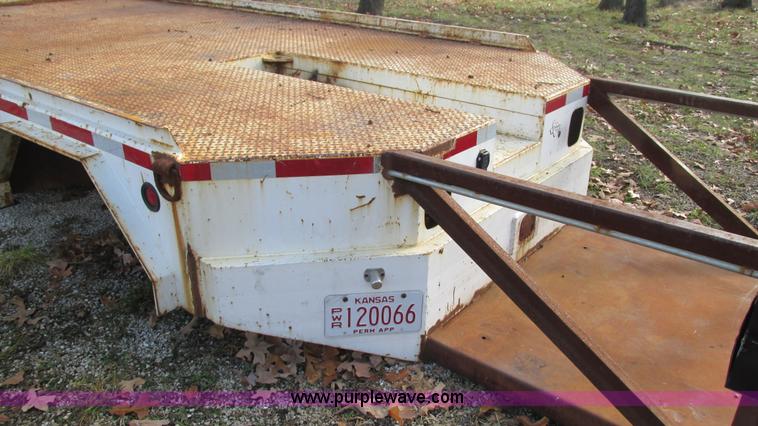 image for item I3139 Steel flatbed
