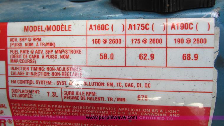 image for item I3142 1995 International 4700LPX box truck