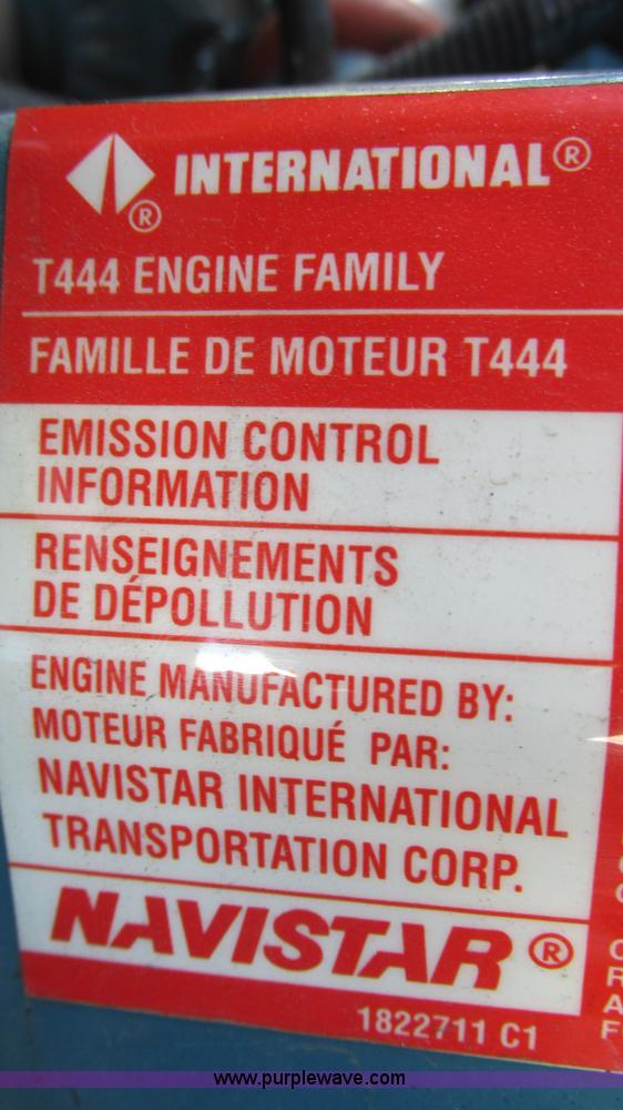 image for item I3142 1995 International 4700LPX box truck