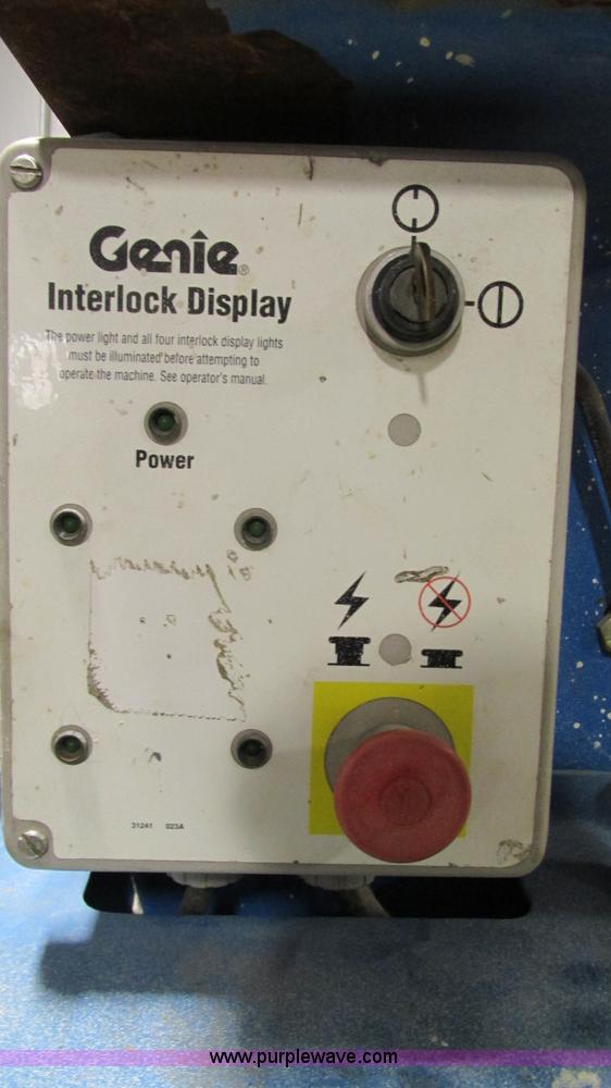 image for item I3143 Genie IWP-24 vertical lift