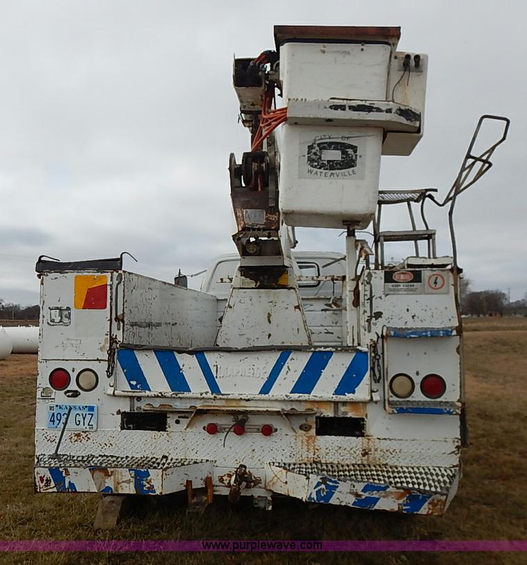 image for item I5182 1985 Chevrolet Custom Deluxe 60 bucket truck