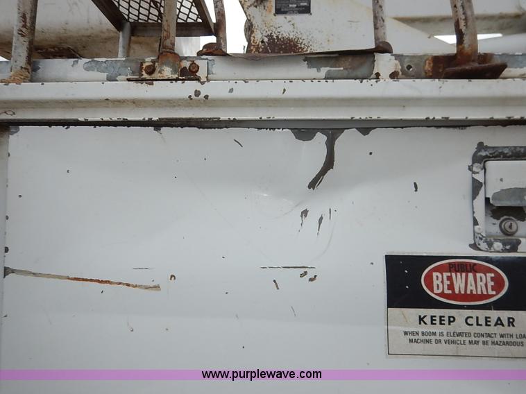 image for item I5182 1985 Chevrolet Custom Deluxe 60 bucket truck