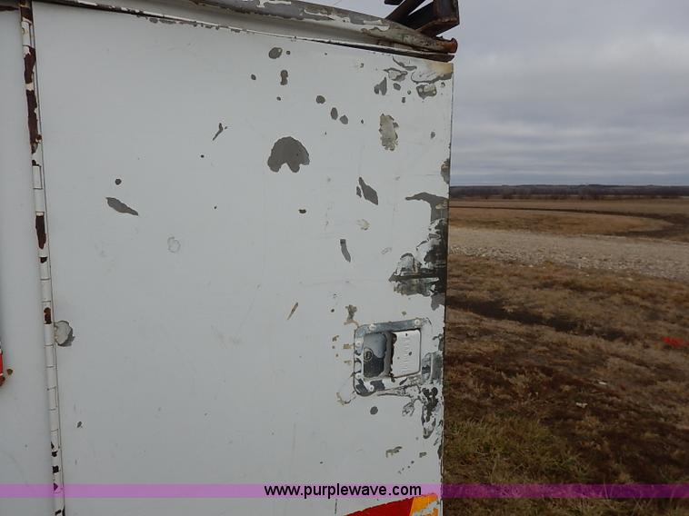 image for item I5182 1985 Chevrolet Custom Deluxe 60 bucket truck