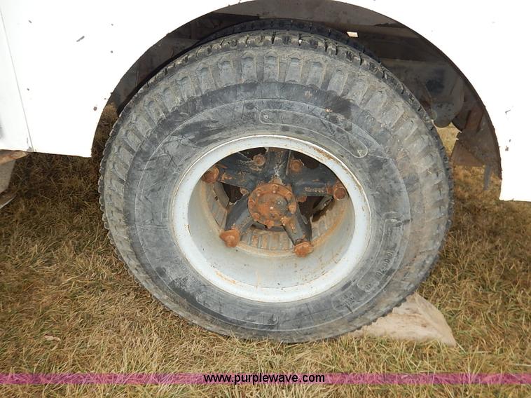 image for item I5182 1985 Chevrolet Custom Deluxe 60 bucket truck