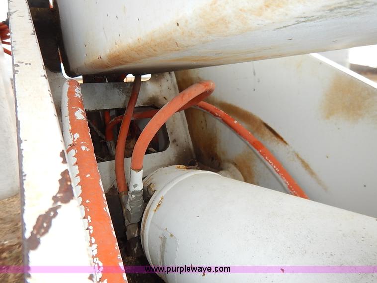 image for item I5182 1985 Chevrolet Custom Deluxe 60 bucket truck